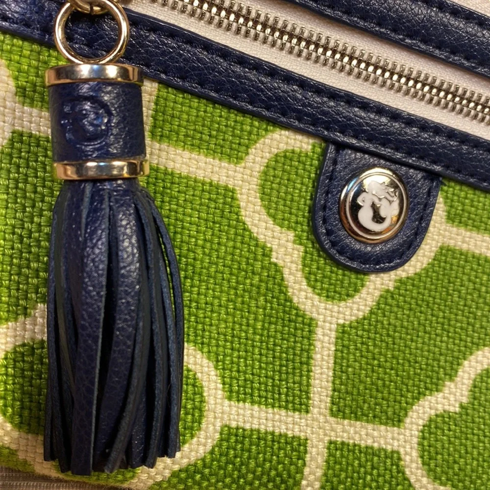 Spartina almost NEW leather/linen wristlet w/removable leash
